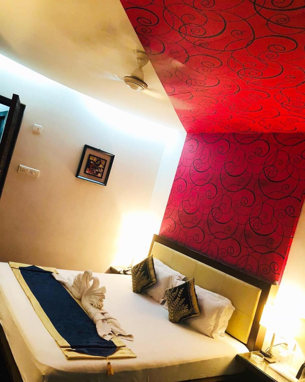 Collection O 64168 Vip International Hotel 3*