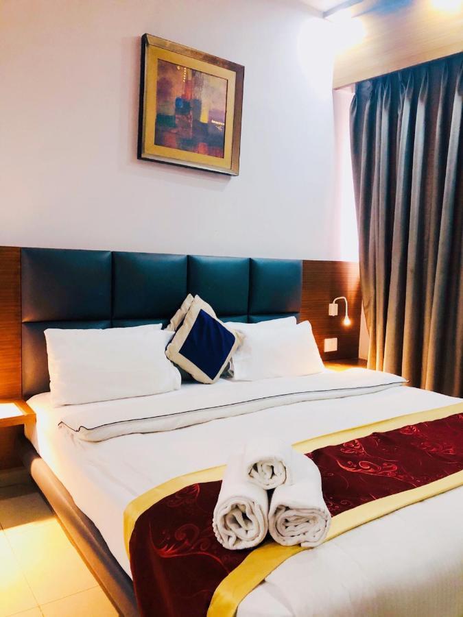 Hotel Collection O 64168 Vip International 3*